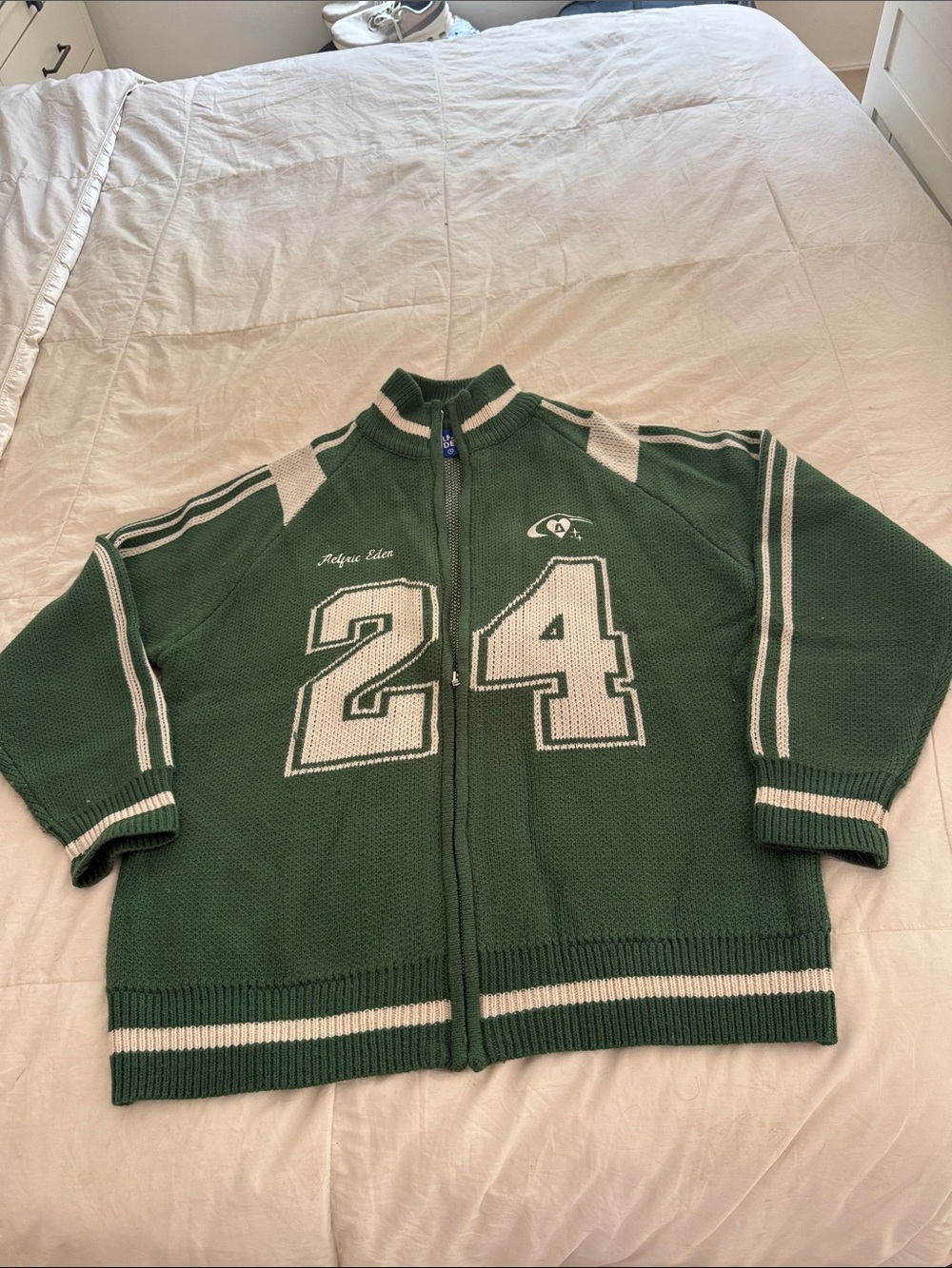 Aelfric Eden Green Zip-Up Sweater with Cream Number 24